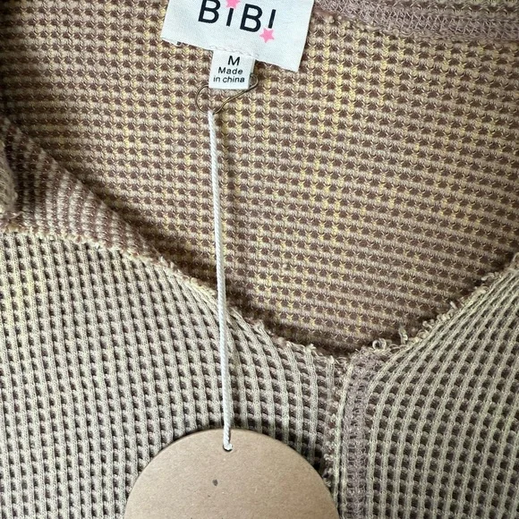 BiBi Waffle-Knit Hooded Tunic in brownish yellow - Picture 3 of 3